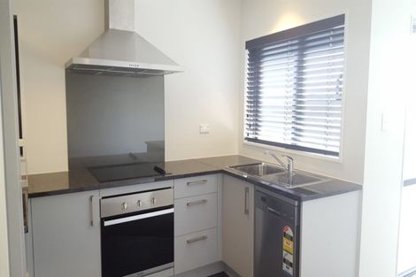 Photo of property in 2/46 Hollowout Street, Takanini, 2112