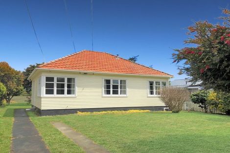 Photo of property in 37 Swiss Avenue, Gonville, Whanganui, 4501