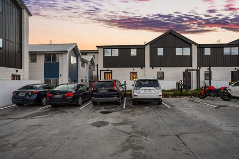 Photo of property in 6/21 Titoki Street, Te Atatu Peninsula, Auckland, 0610