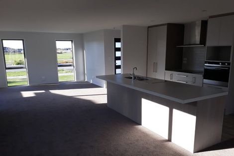 Photo of property in 26 Broadway Parade, Rolleston, 7615