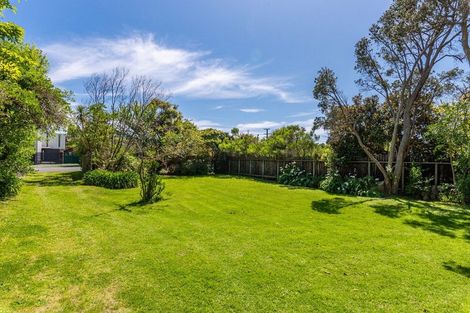 Photo of property in 56a Waimea Road, Waikanae Beach, Waikanae, 5036