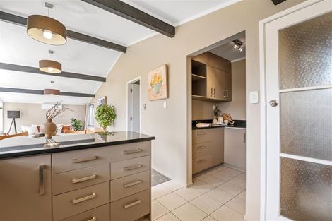 Photo of property in 11 Thackeray Place, Owhata, Rotorua, 3010