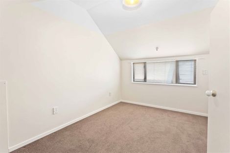 Photo of property in 74 Sarabande Avenue, Redwood, Christchurch, 8051