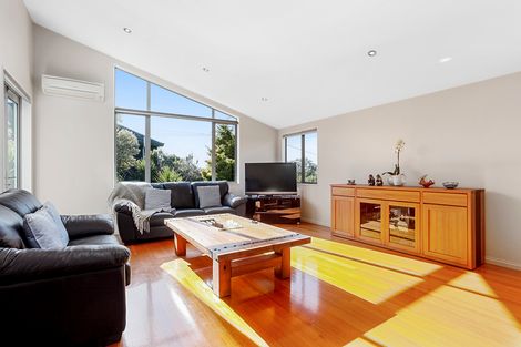 Photo of property in 186b Old Titirangi Road, Titirangi, Auckland, 0604