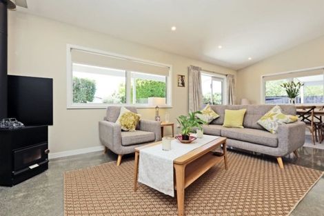 Photo of property in 24a Margaret Avenue, Havelock North, 4130