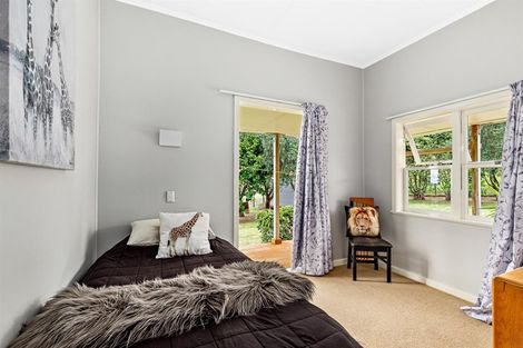 Photo of property in 1315 South Head Road, South Head, Helensville, 0874