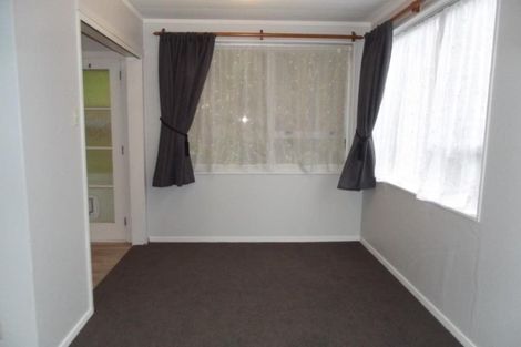 Photo of property in 58a Raroa Terrace, Tawa, Wellington, 5028