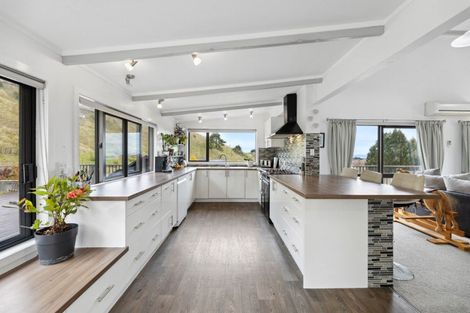 Photo of property in 976 Mapara Road, Kinloch, Taupo, 3385