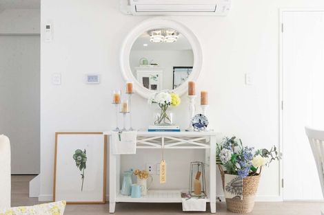 Photo of property in 90c Seymour Road, Sunnyvale, Auckland, 0612