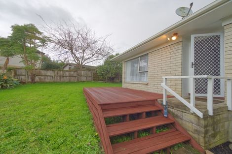 Photo of property in 2/73 Stanniland Street, Sunnyhills, Auckland, 2010