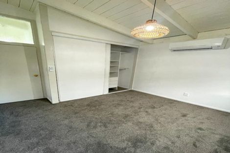 Photo of property in 77 Spence Road, Henderson, Auckland, 0612