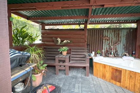 Photo of property in 20 Ramsay Street, Blacks Point, Reefton, 7830