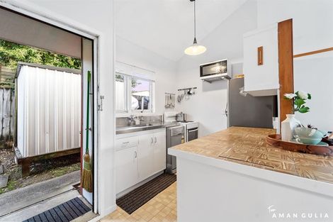 Photo of property in 2/53 Margan Avenue, New Lynn, Auckland, 0600