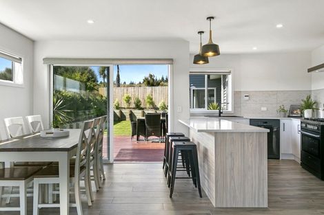 Photo of property in 9 Moa Lane, Richmond Heights, Taupo, 3330