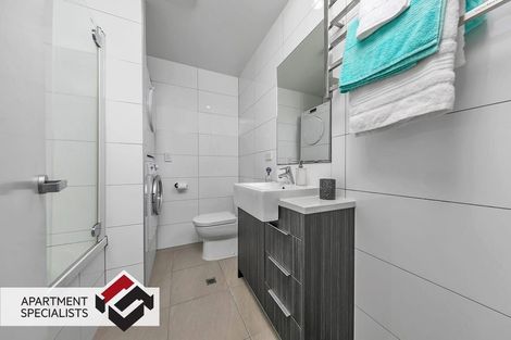 Photo of property in Apollo Apartments, 201/46 Rosedale Road, Rosedale, Auckland, 0632