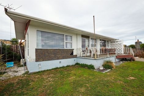 Photo of property in 24 Moa Road, South Bay, Kaikoura, 7300