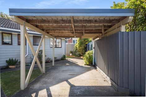 Photo of property in 2/27 Tama Street, Alicetown, Lower Hutt, 5010