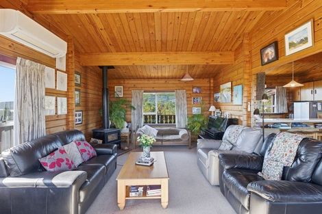 Photo of property in 365 Centaurus Road, Hillsborough, Christchurch, 8022