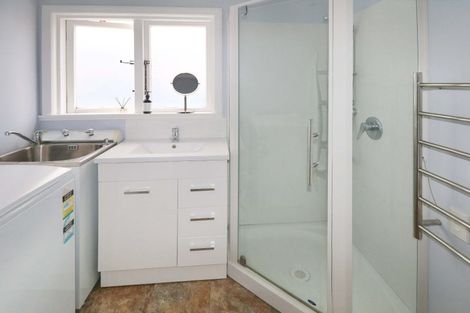 Photo of property in 9 Penrose Street, Woburn, Lower Hutt, 5010