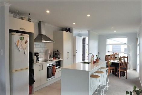 Photo of property in 11 Te Wharo Drive, Papamoa, 3118