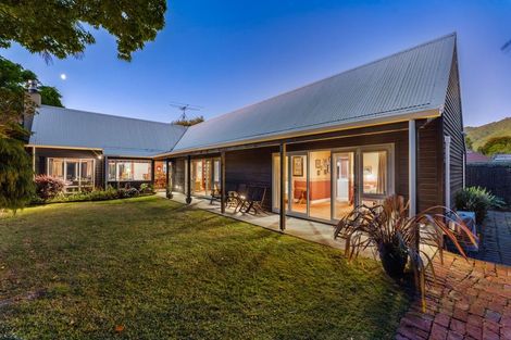 Photo of property in 8 Rata Street, Waikanae, 5036