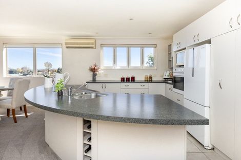 Photo of property in 627 Marine Parade, Napier South, Napier, 4110