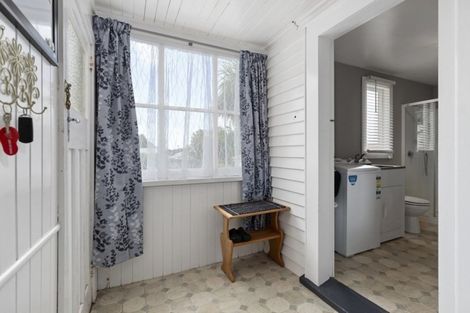 Photo of property in 19 Carlyle Street, Te Aroha, 3320