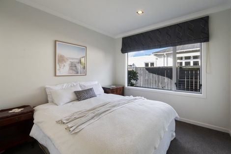 Photo of property in 35 Union Street, Hokowhitu, Palmerston North, 4410
