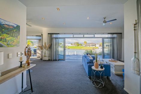 Photo of property in 17 Aquila Drive, Whitianga, 3510