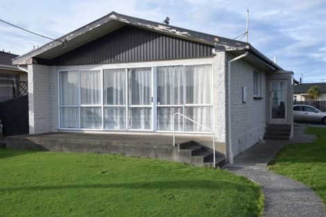Photo of property in 1 Avon Road, Clifton, Invercargill, 9812