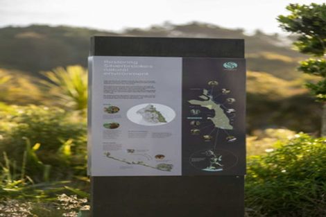 Photo of property in 29 Oakum Road, Whitby, Porirua, 5024