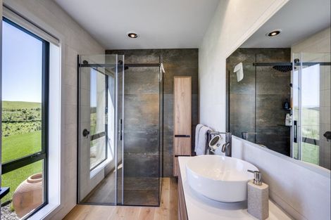 Photo of property in 49 Matuku Road, Crownthorpe, Hastings, 4179