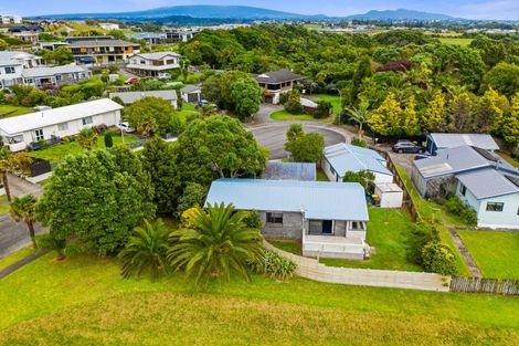 Photo of property in 4 Ludlow Place, Bell Block, New Plymouth, 4312