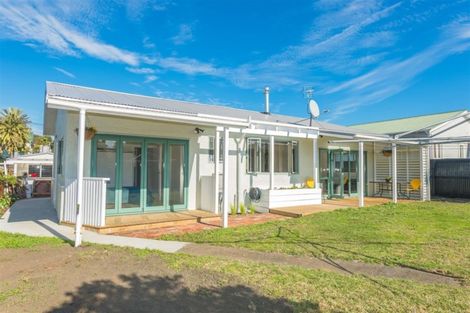 Photo of property in 22 Kawatiri Avenue, Gonville, Whanganui, 4501