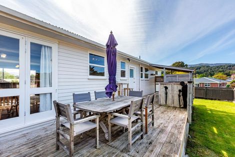 Photo of property in 118 Clouston Park Road, Clouston Park, Upper Hutt, 5018