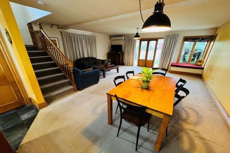 Photo of property in 2/12 Chislehurst Place, Bryndwr, Christchurch, 8052