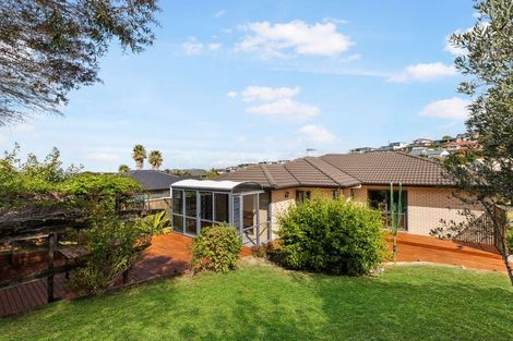 Photo of property in 9 Ambassador Glade, Orewa, 0931