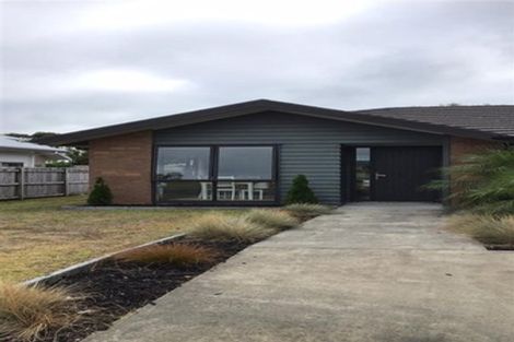 Photo of property in 3 Miami Place, One Tree Point, 0118