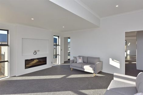 Photo of property in 6 Blair Place, Kaiapoi, 7630