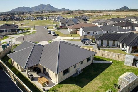 Photo of property in 9 Roto Close, Wharewaka, Taupo, 3330