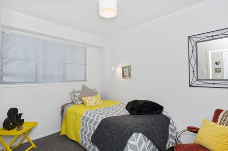 Photo of property in 3/22 Cliff Road, Tauranga, 3110