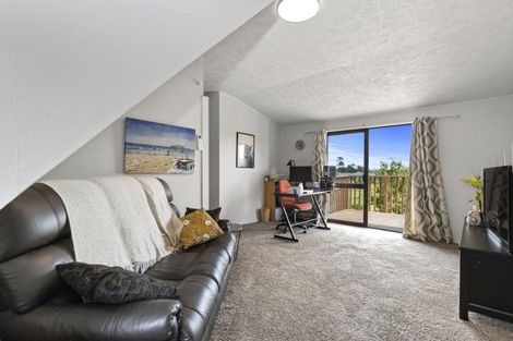 Photo of property in 16 Grace Avenue, Te Aroha, 3320