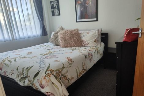 Photo of property in 156 Lincoln Road, Henderson, Auckland, 0610