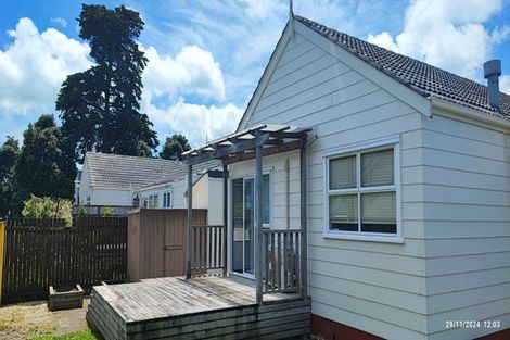 Photo of property in 3/1 Tomintoul Place, Highland Park, Auckland, 2010