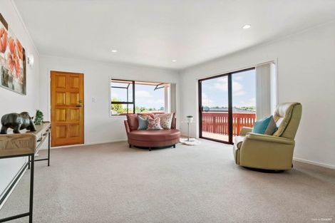 Photo of property in 56b Highland Park Drive, Highland Park, Auckland, 2010