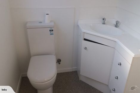 Photo of property in 8 Blomfield Street, Pukehangi, Rotorua, 3015