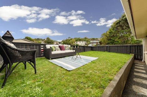 Photo of property in 2a Laurel Grove, Maungaraki, Lower Hutt, 5010