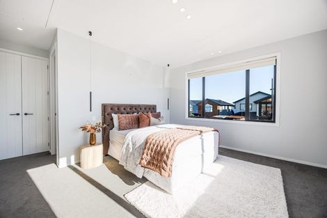 Photo of property in 2 Picnic Point Road, Hobsonville, Auckland, 0616