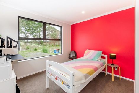 Photo of property in 103 Greenhill Road, Waikanae, 5391