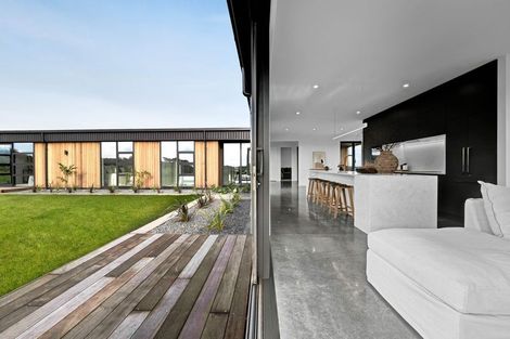 Photo of property in 29 Washer Road, Omata, New Plymouth, 4374